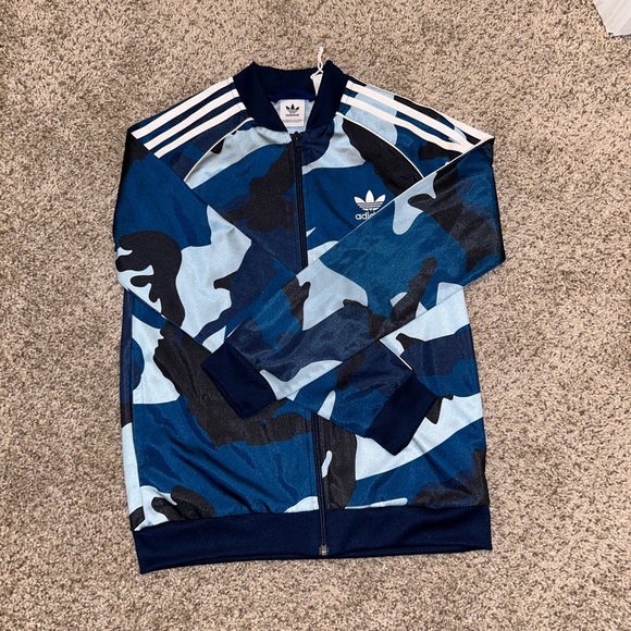 Adidas jacket - Picture 5 of 5